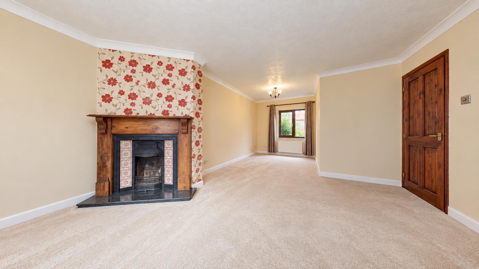 4 bed property in Nursery Gardens, Milton Keynes